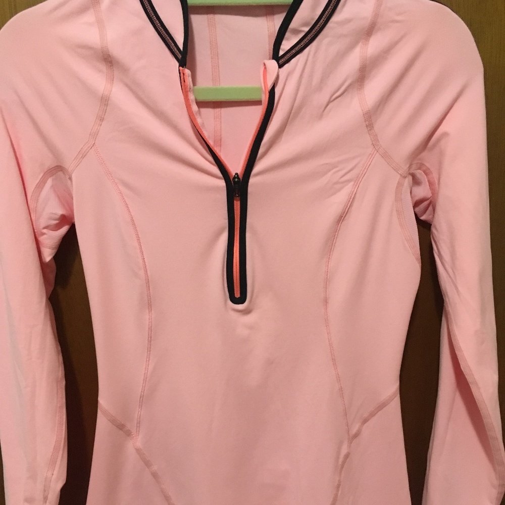 Lululemon pale pink LS 1/2 zip top